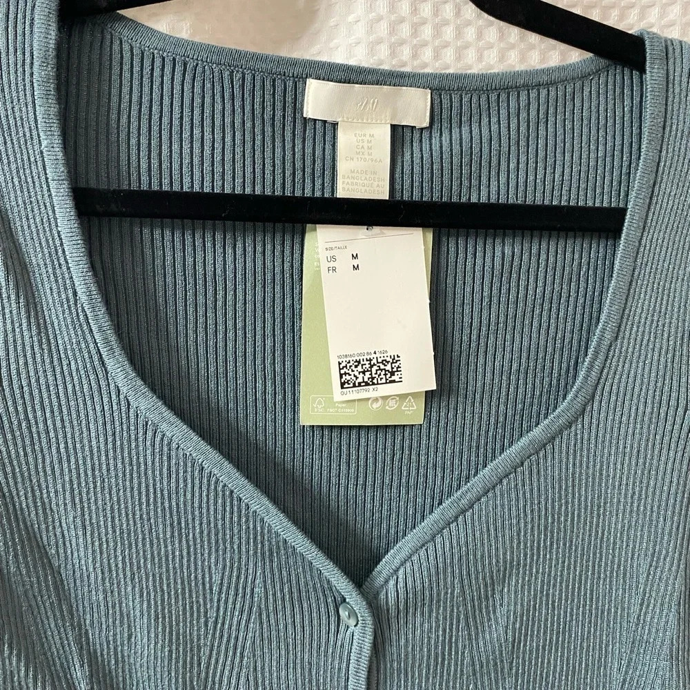 NWT H&M Ribbed Sweater - Picture 3 of 6